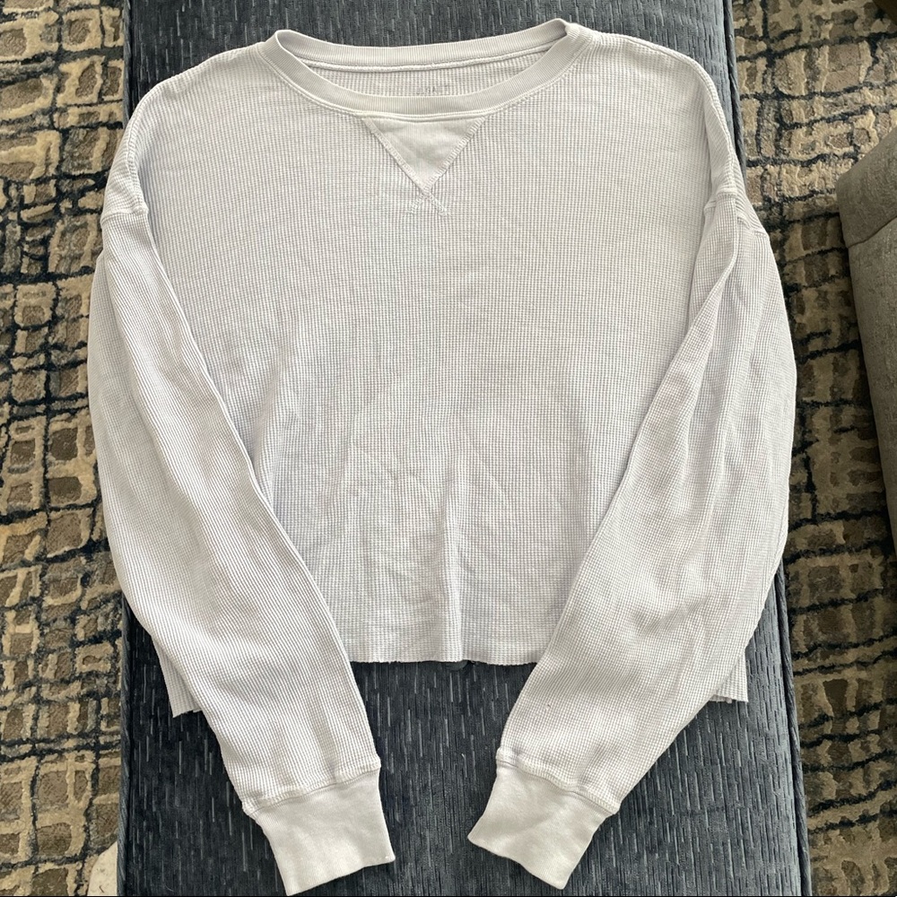 BRANDY MELVILLE SWEATSHIRT
